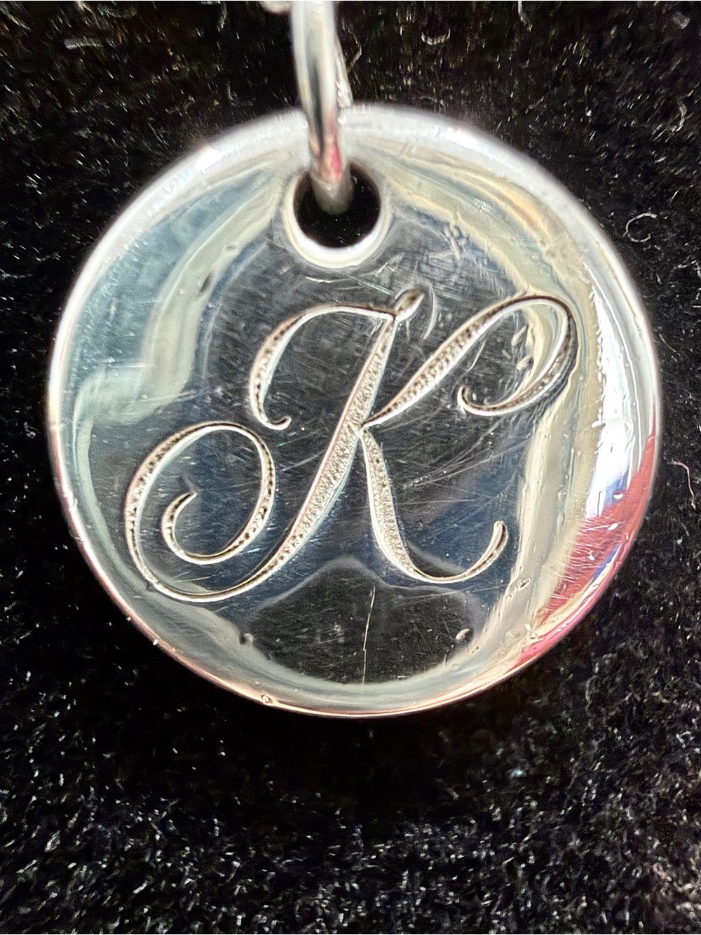 ✨ Tiffany & Co. Notes Letter "K" Round Disc Pendant Necklace 💕 - Picture 4 of 16